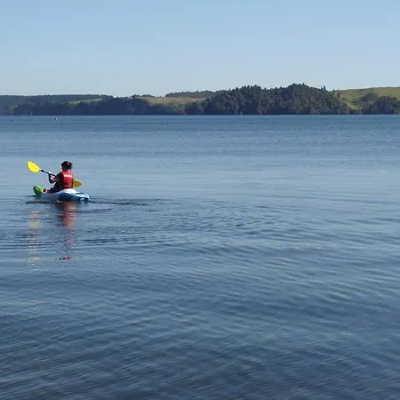 Lake Rotoiti Lakehouse Retreat